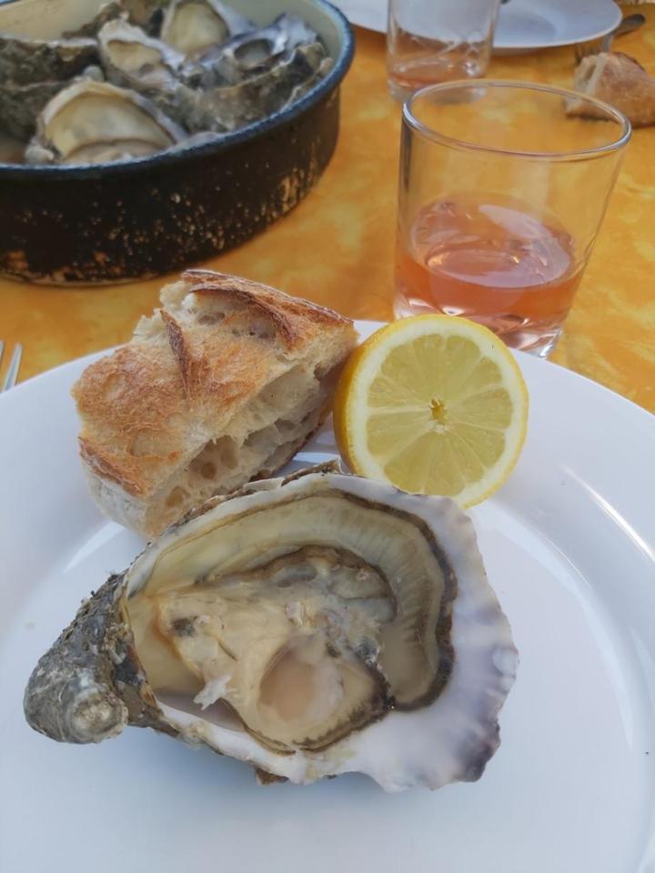 Chateau Neuf Le Desert Le Pizou Zewnętrze zdjęcie